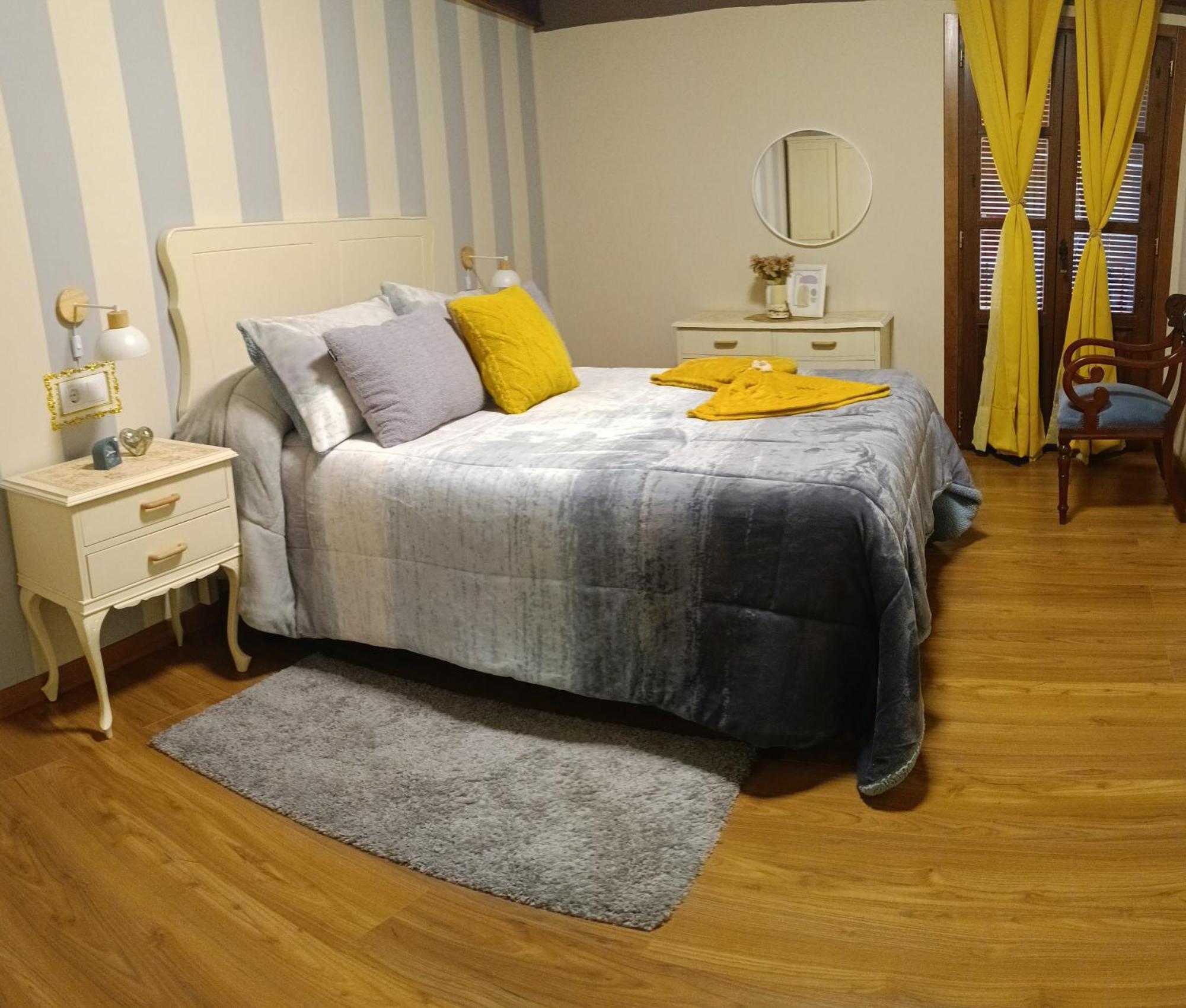 Mikaela Segunda-Planta Sin Ascensor Apartment เอลบูร์โก เด ออสมา ห้อง รูปภาพ
